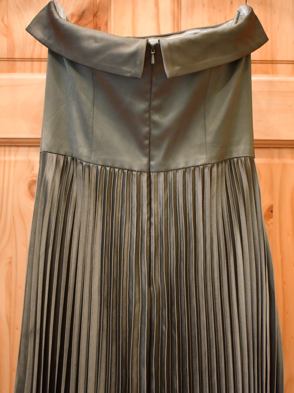 Revelry Saylor Satin Pleated Strapless Maxi Dress in Deep Olive Green 6 - Picture 7 of 12